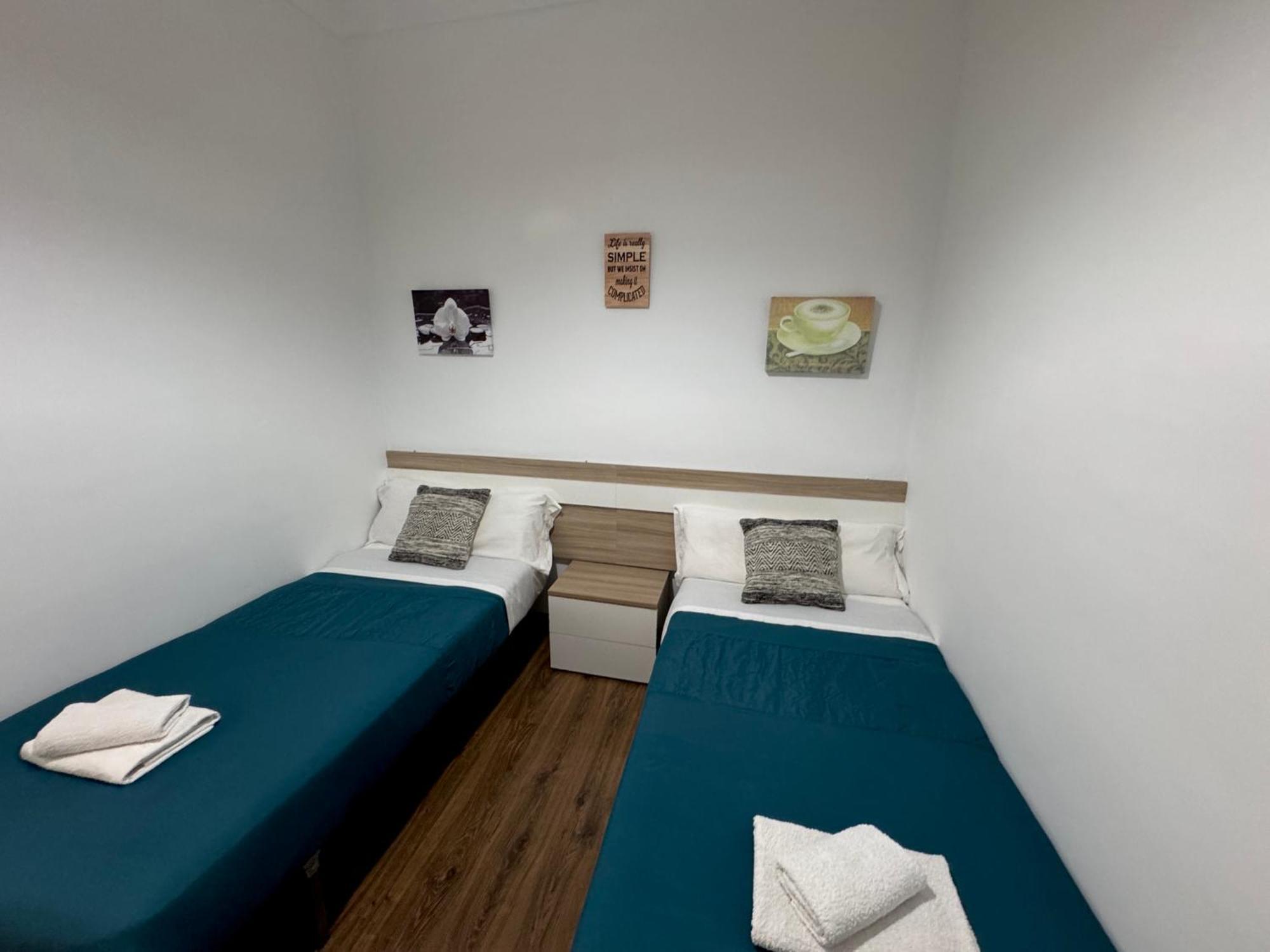 Apartamento Centrico Puente Romano Cordova Esterno foto